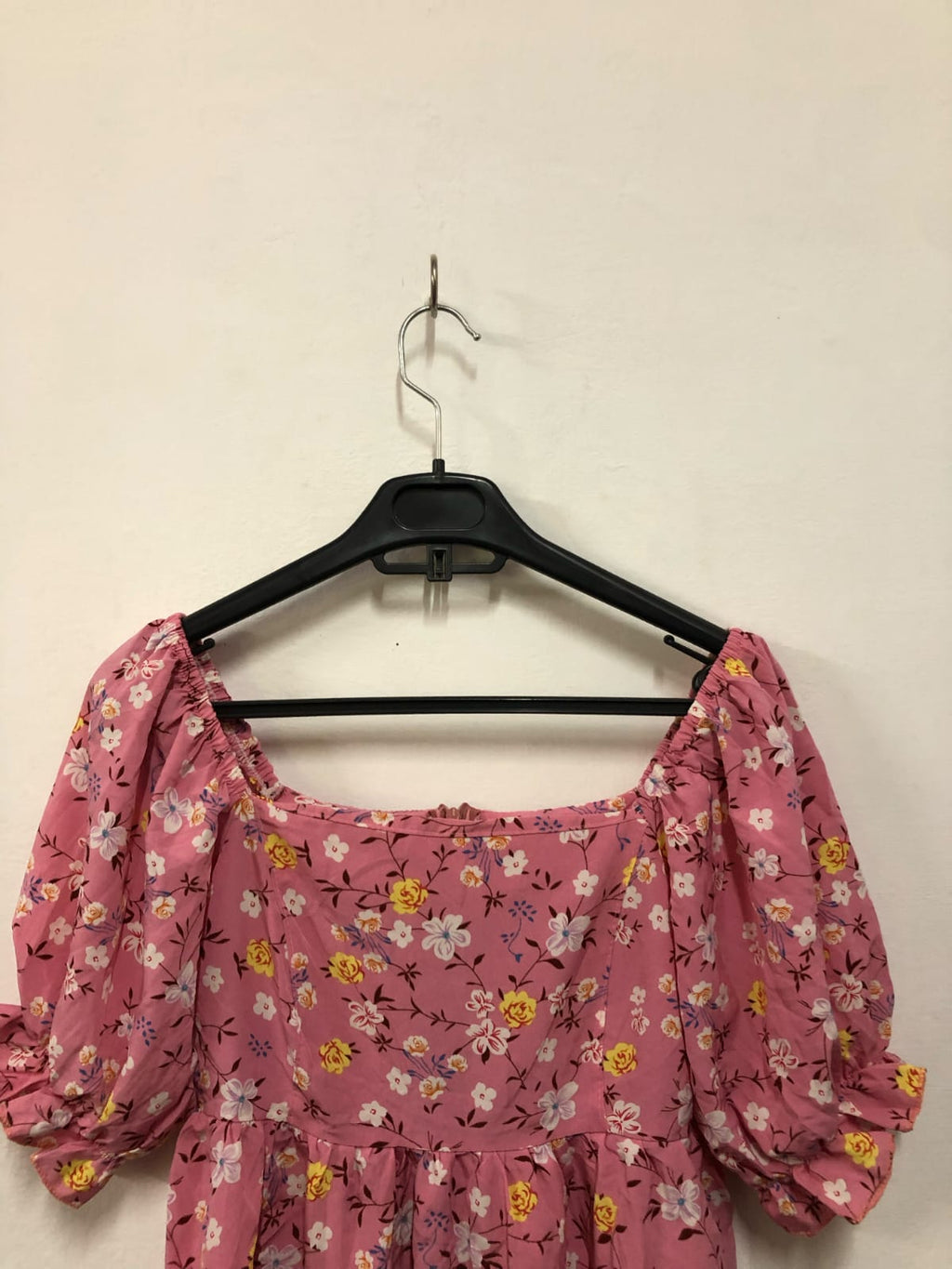 Pink Floral Puff Sleeve Top