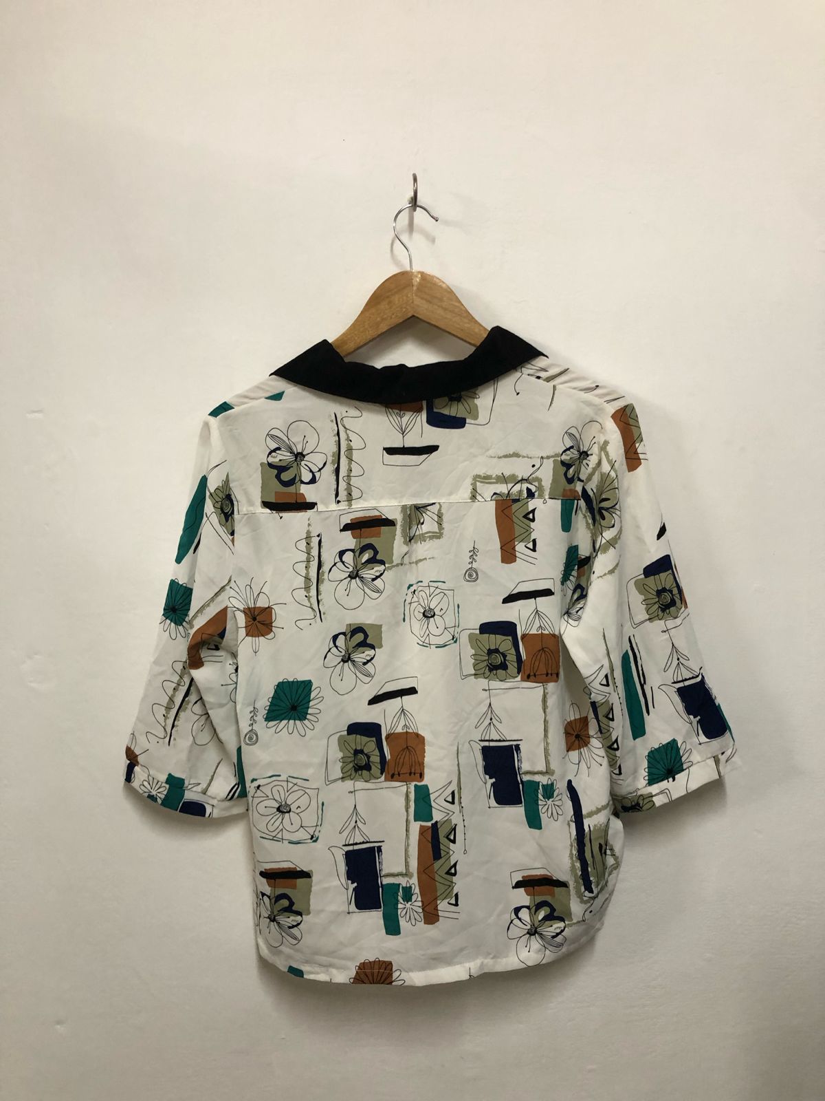White Abstract Print Tie-Collar Top