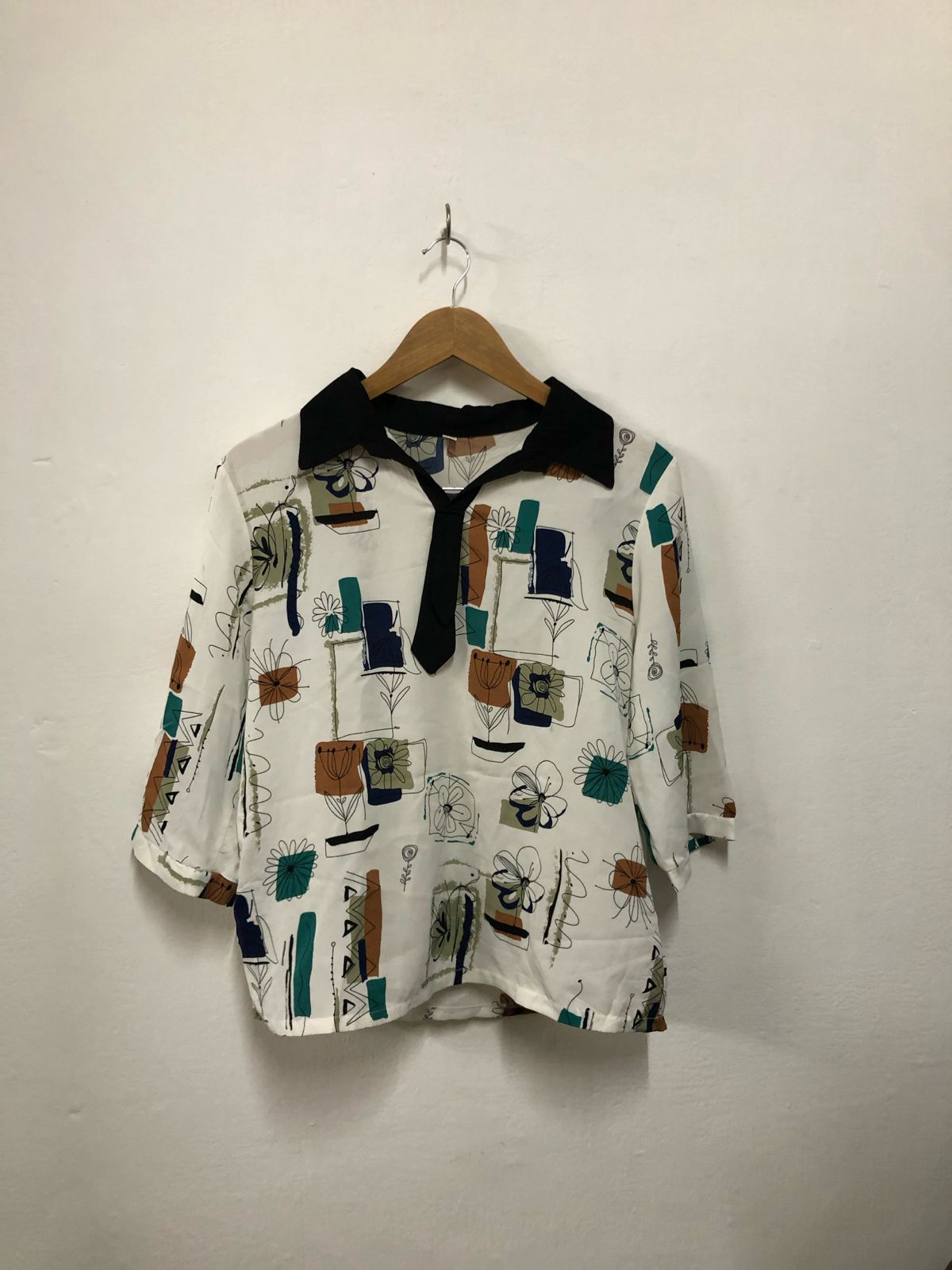 White Abstract Print Tie-Collar Top
