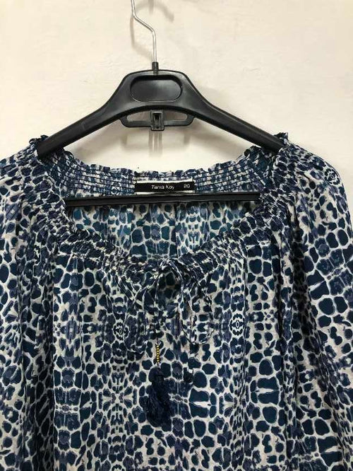 Blue & White Printed Top