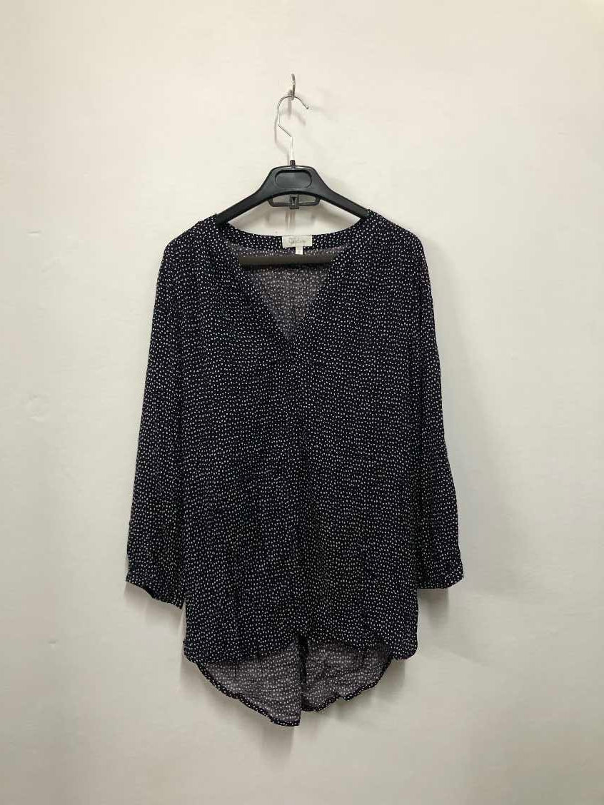 Black Dotted Top
